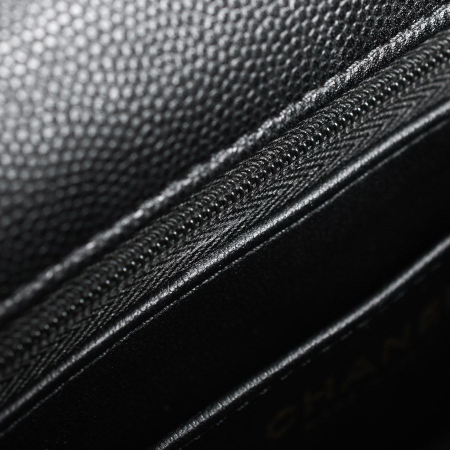 Chanel Shoulder Bag Mini Classic — view 8