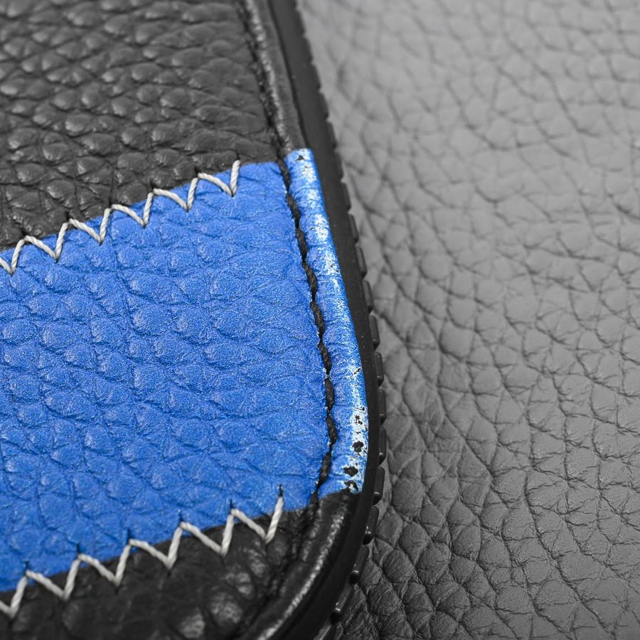 Louis Vuitton Belt Bag Avenue — view 8
