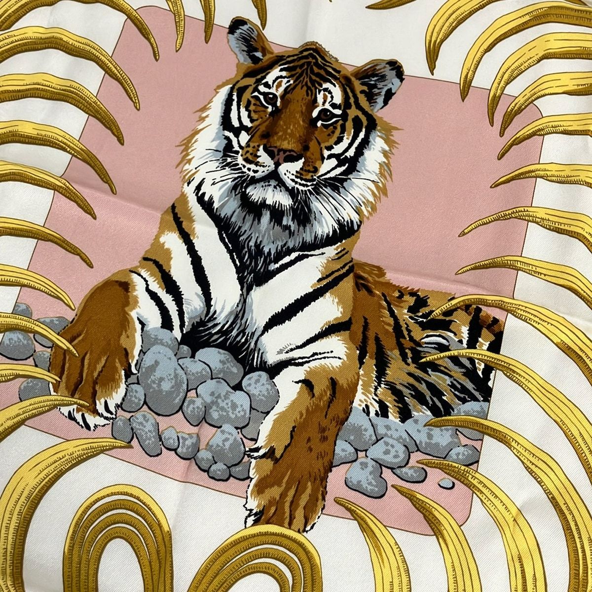 Hermes Scarf Carre 70 Ivory Light Pink Multi Vintage Tigre Royal — view 4