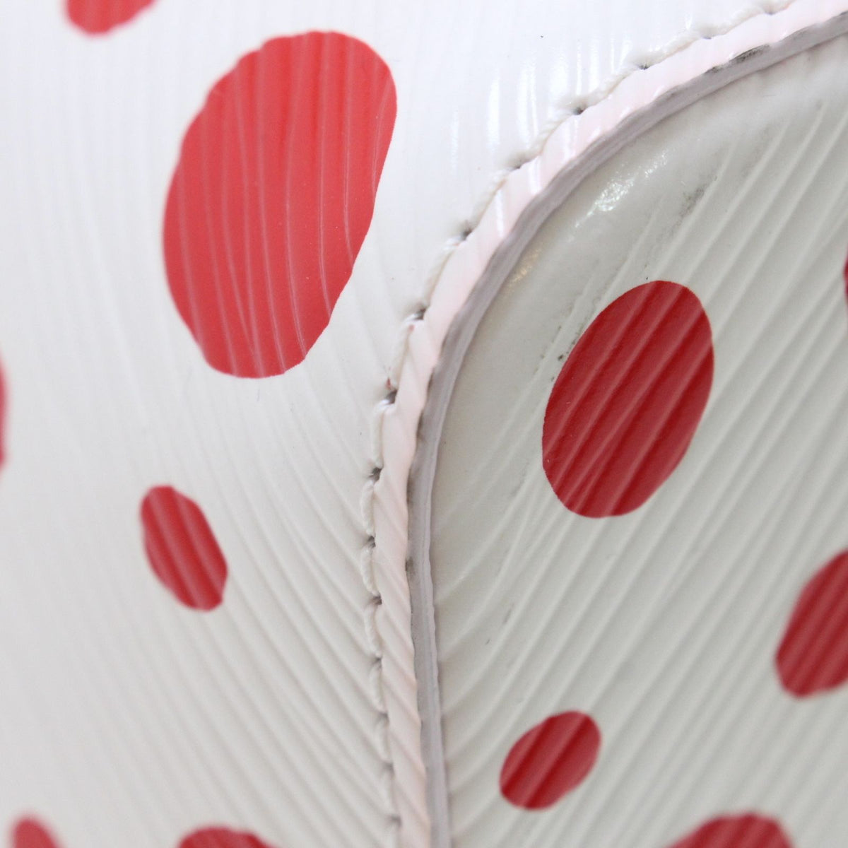 Louis Vuitton Neo Noe BB Epi White Red Handbag — view 8