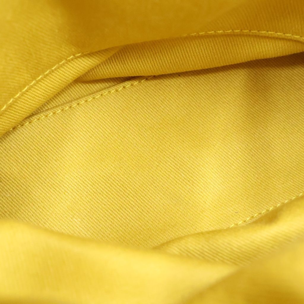 Chanel CC Logo Quilted Leather Chain Shoulder Bag Yellow — view 8