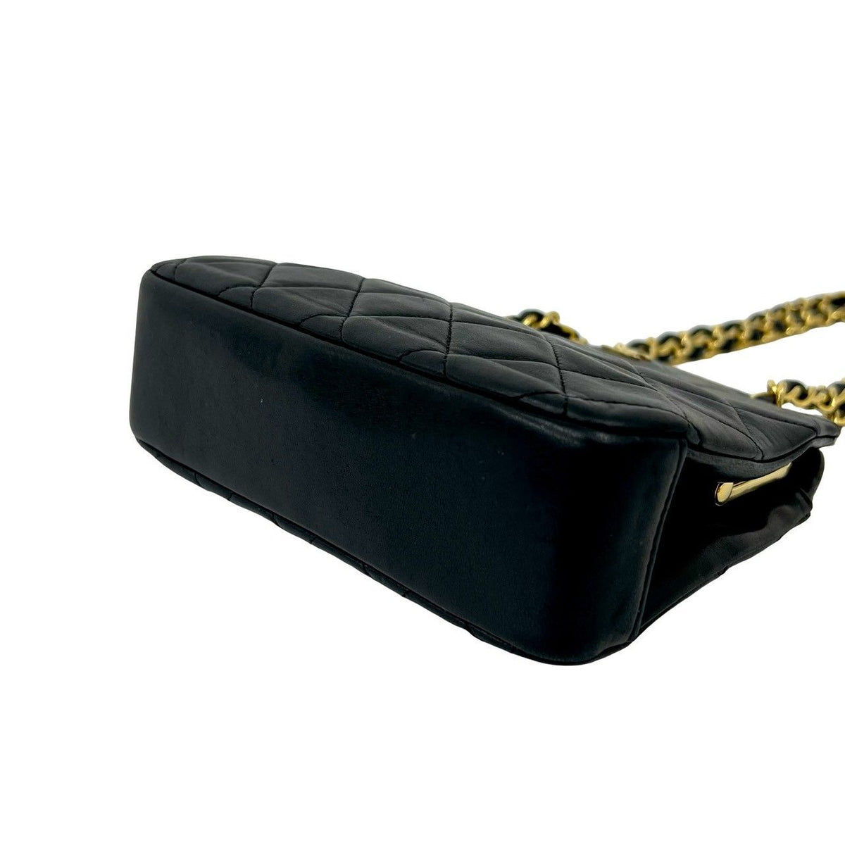 Chanel Vintage Quilted Coco Lambskin Kiss Lock Shoulder Bag Black — view 8