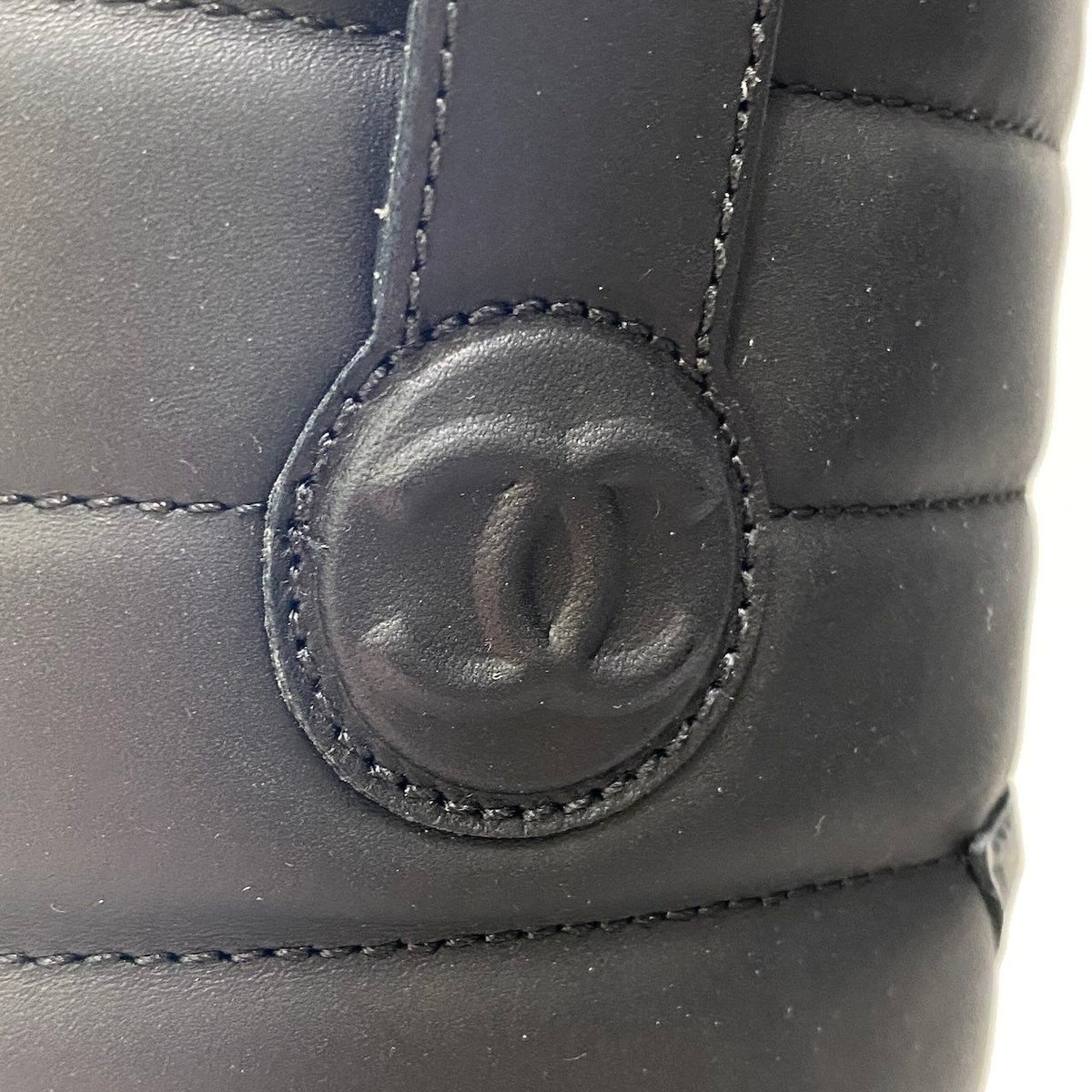 Chanel G7 Engineer Boots Star Motif Quilted Leather Black — view 8