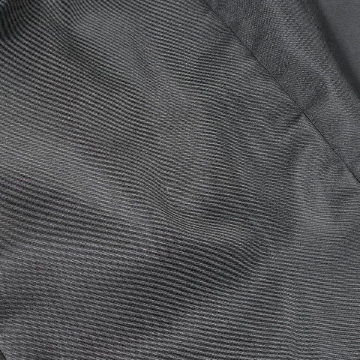 Prada Down Jacket Re-Nylon Triangle Logo Hooded Nylon Coat — view 8