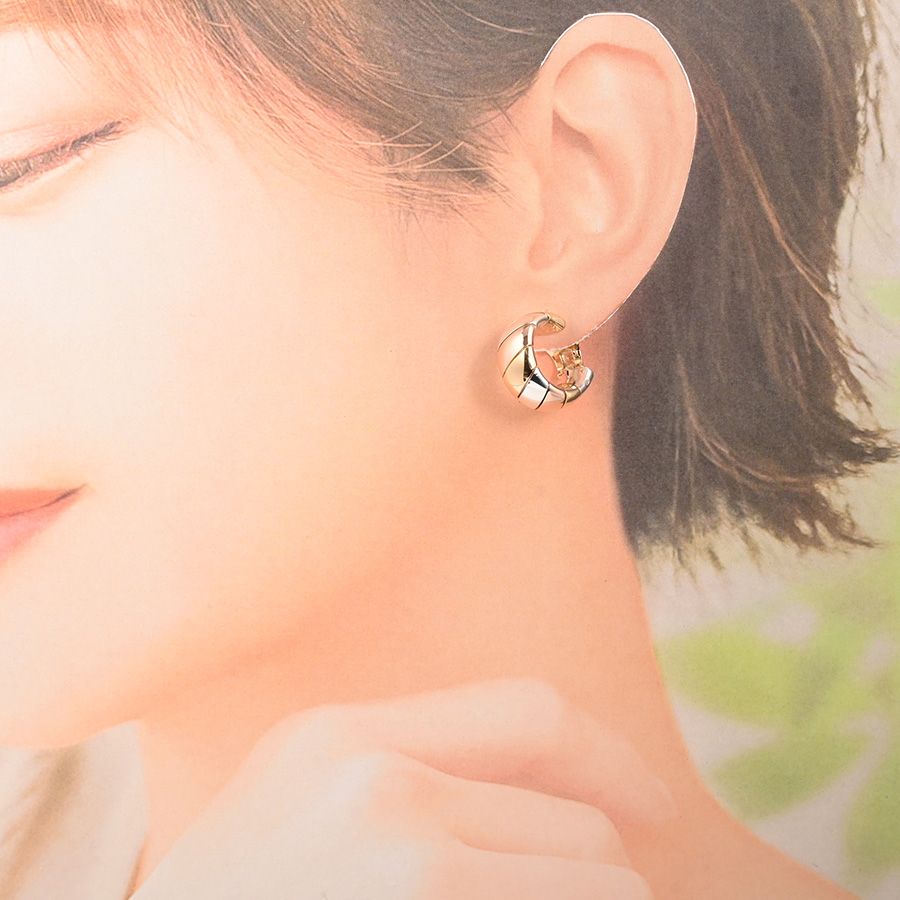 Van Cleef & Arpels Earrings — view 5