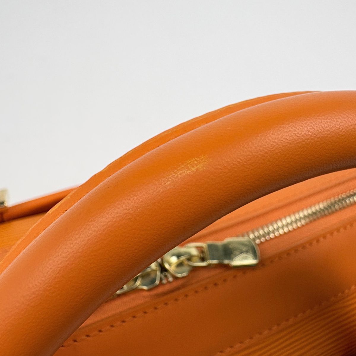 Louis Vuitton D'anura MM Handbag 2-Way Epi Mandarin Orange — view 8
