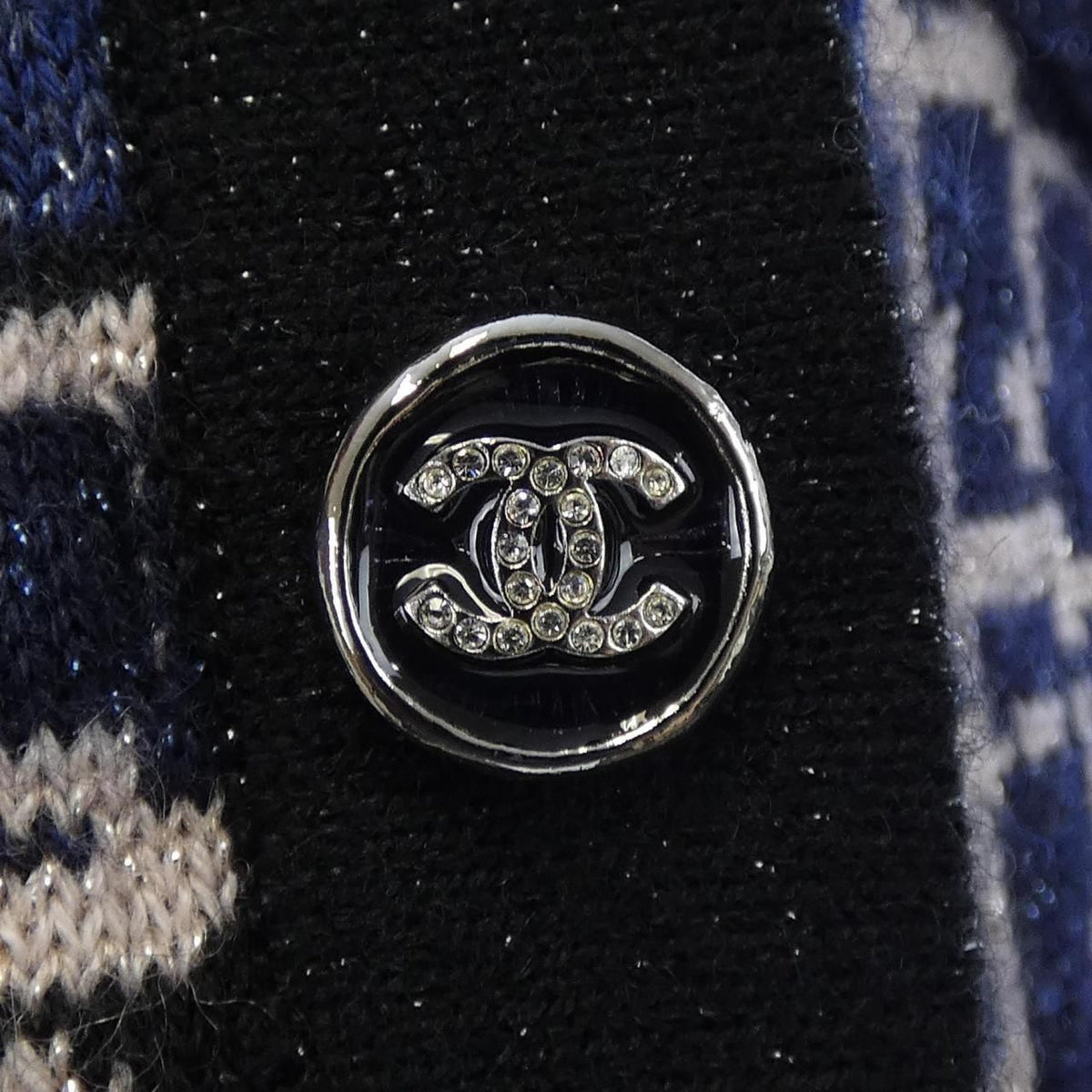 Chanel 21A Knit Sweater — view 8