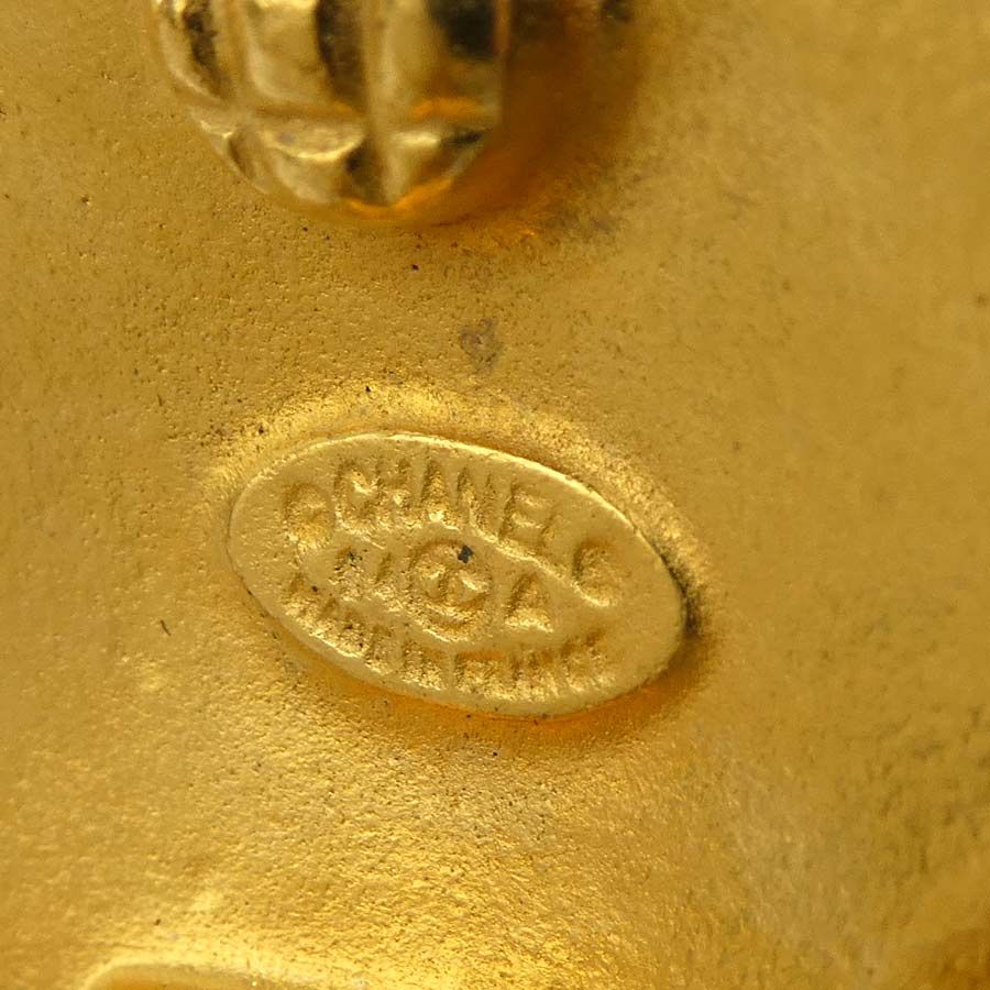 Chanel Earrings CC Logo — view 8