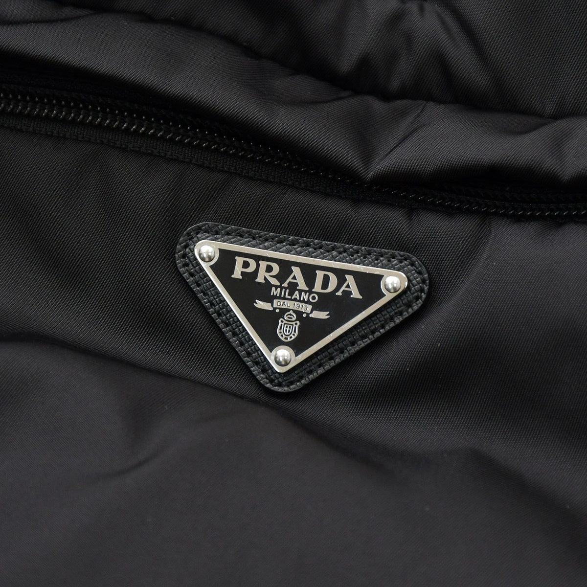 Prada Re-Nylon Anorak Hoodie Triangle Plate Black Metal Half Zip M — view 8