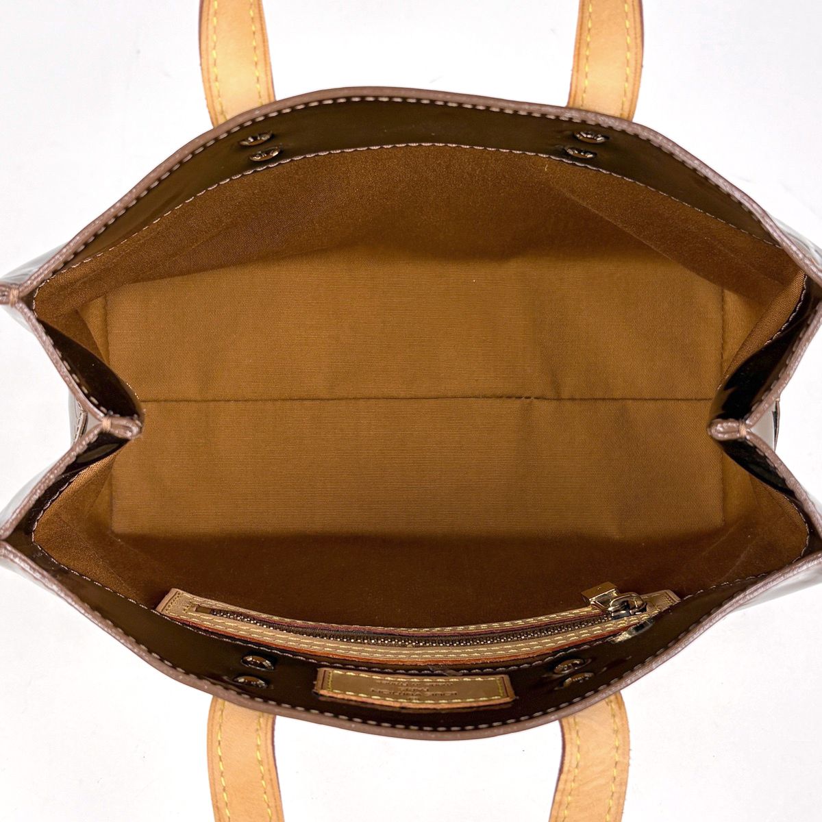 Louis Vuitton Reade PM Tote Bag Patent Monogram Vernis Blanc — view 6
