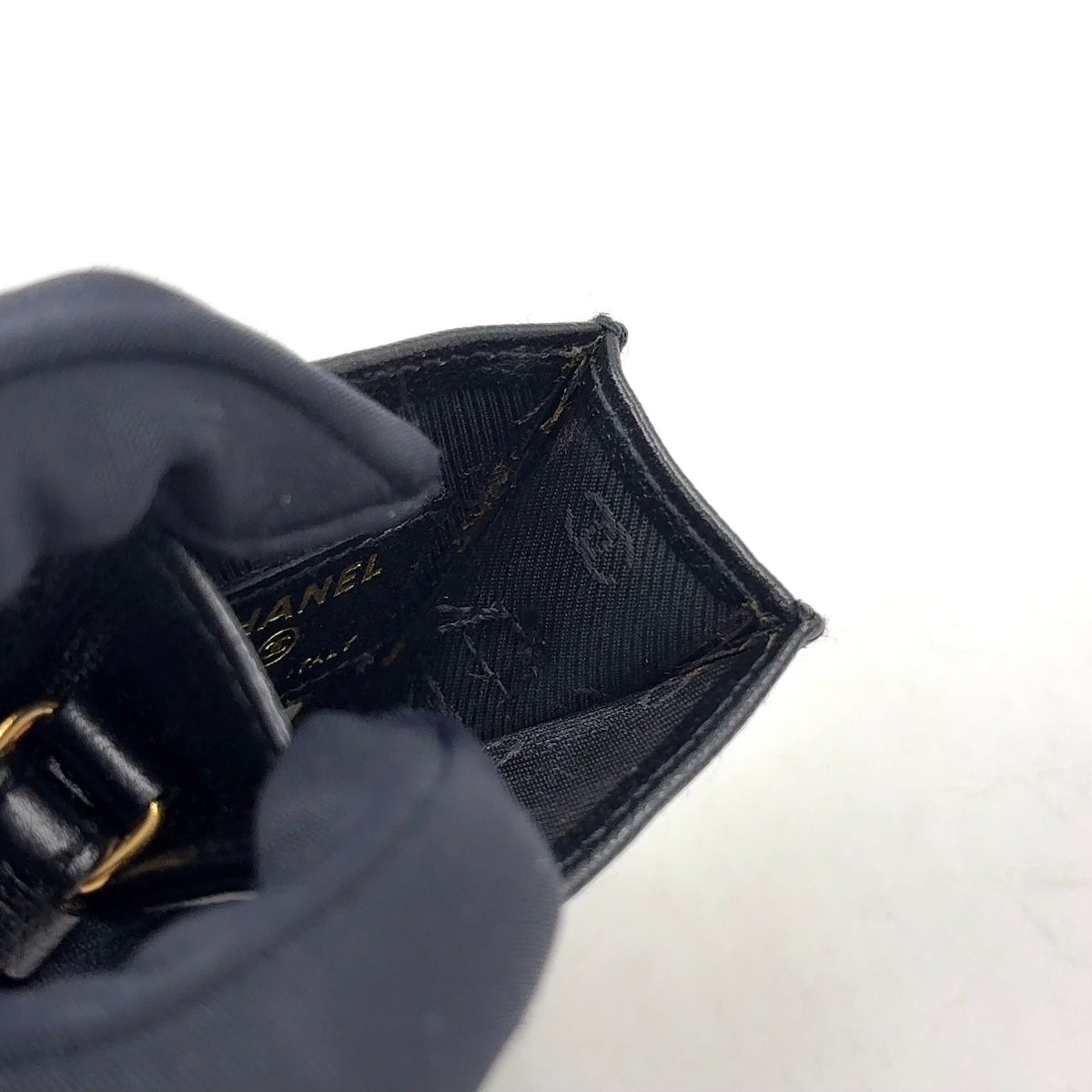Chanel CC Logo Case Leather Black Pouch Gold — view 8