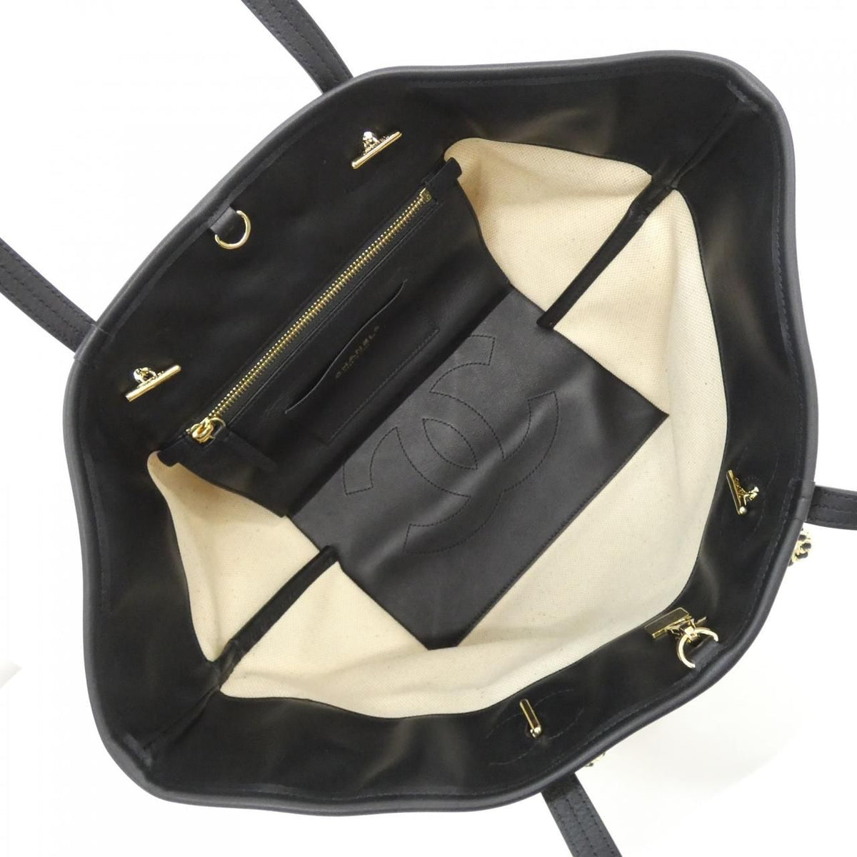 Chanel Bag Handbag Ivory — view 5