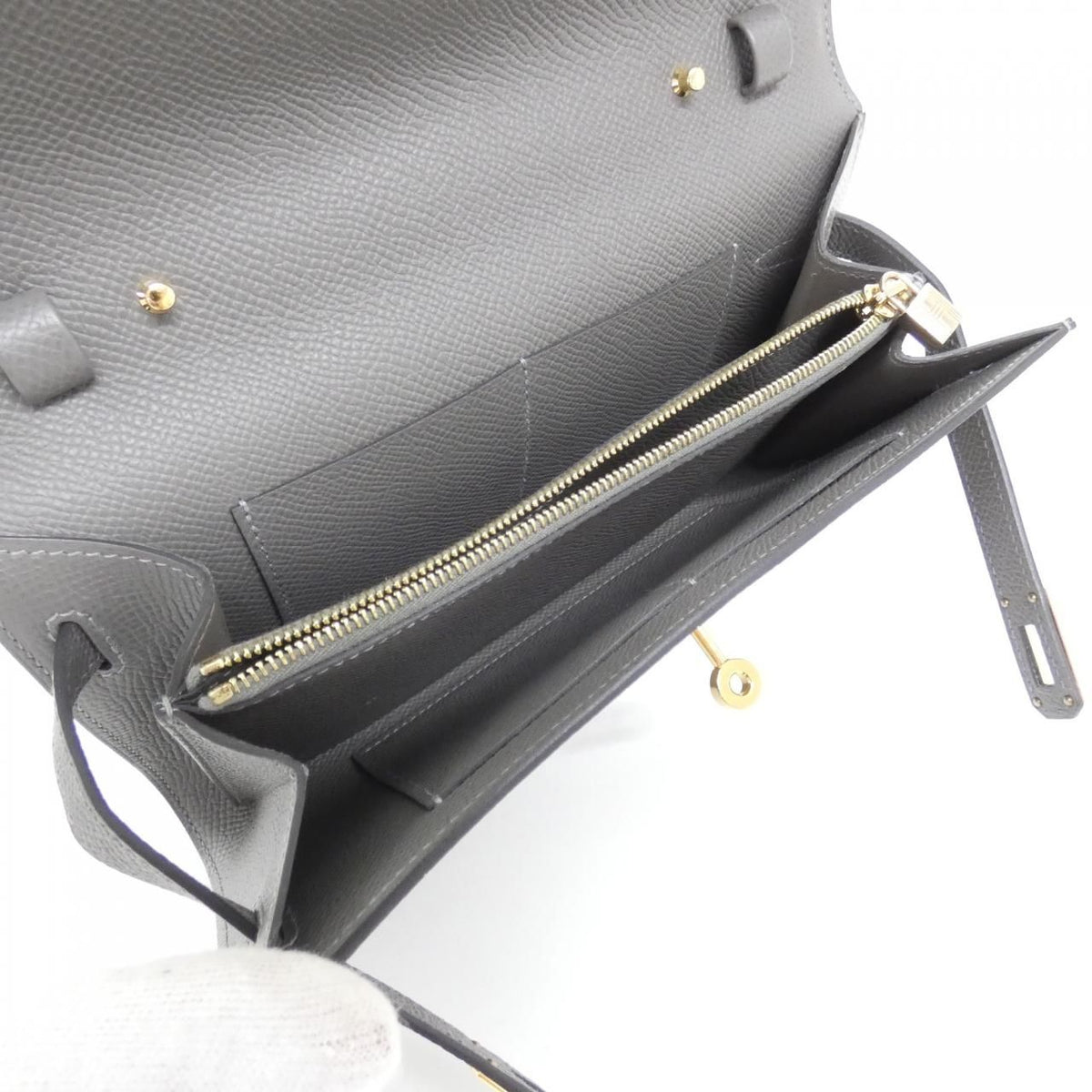 Hermes Kelly Classic to Go Wallet on Chain Shoulder Bag — view 6