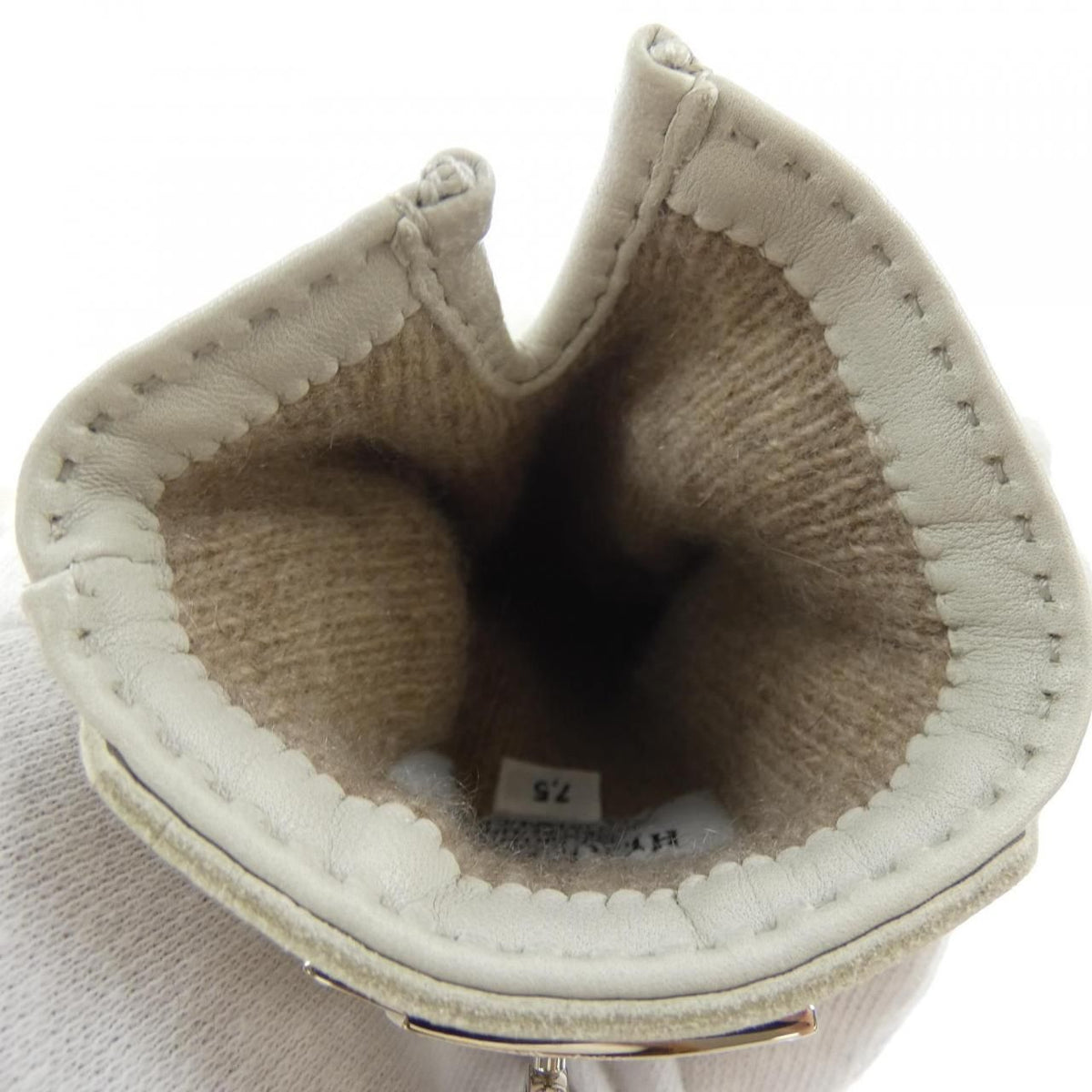 Hermes Glove Beige — view 4