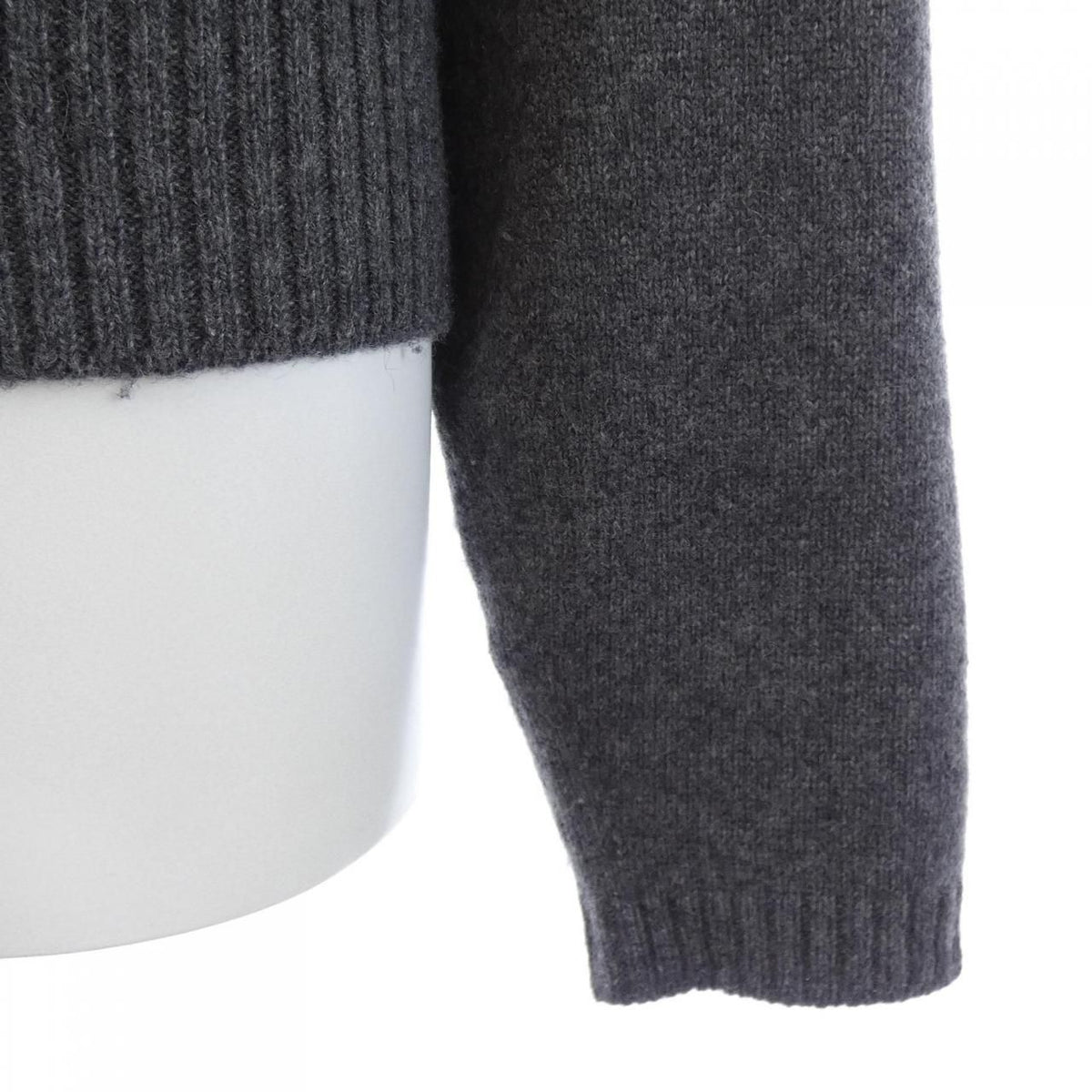 Gucci 9 Cardigan Gray — view 6
