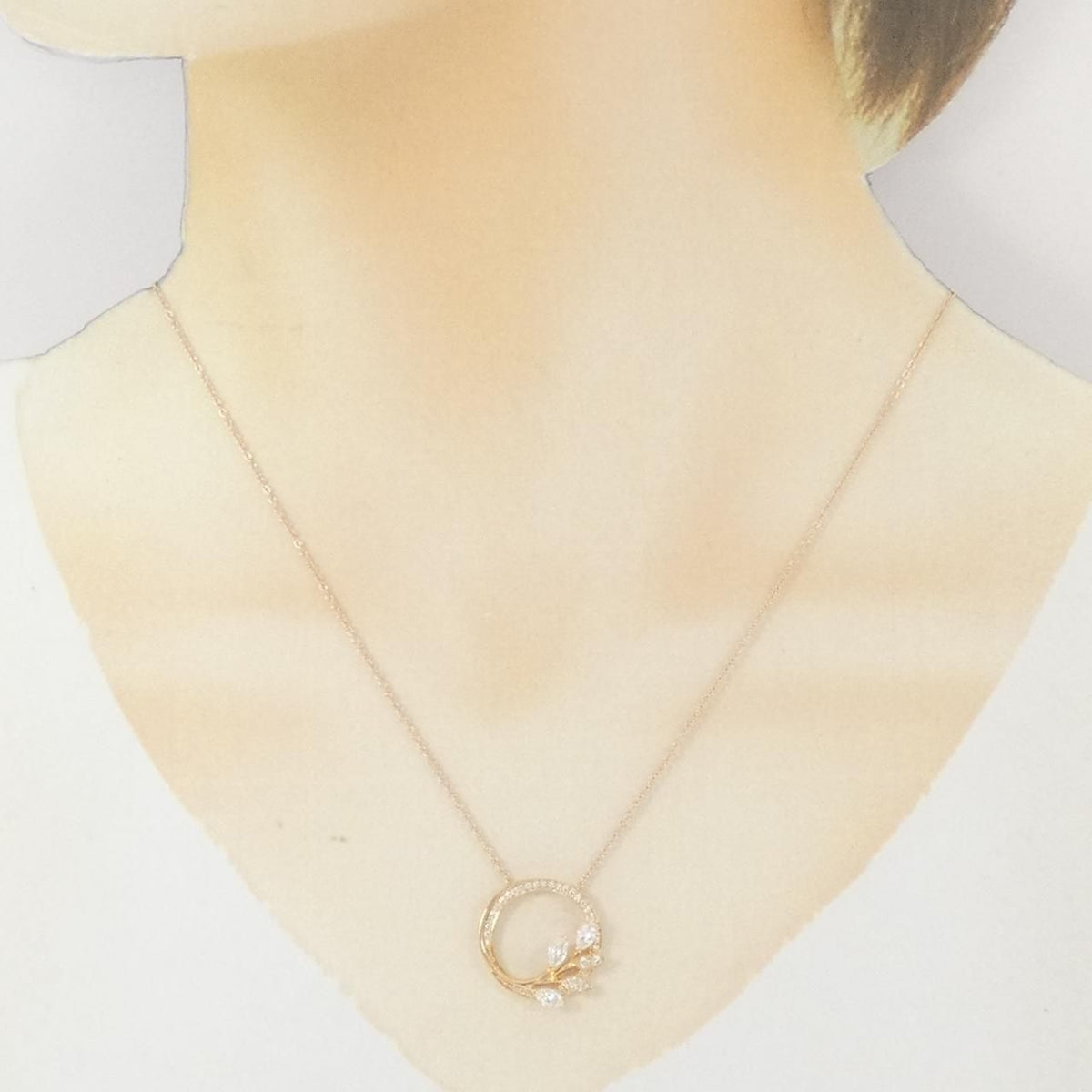 Tiffany & Co Vine Circle Small Necklace — view 6
