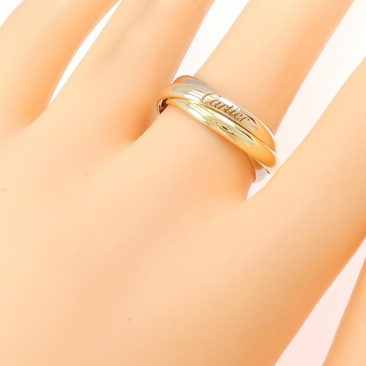 Cartier Trinity Ring Pink — view 4