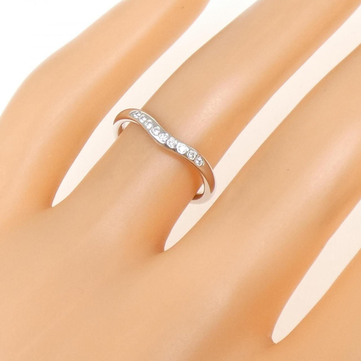 Tiffany & Co Curved Ring — view 5