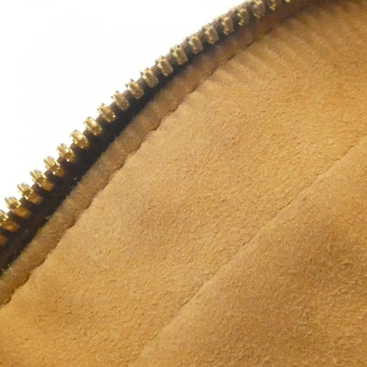 Gucci Horsebit Shoulder Bag — view 8