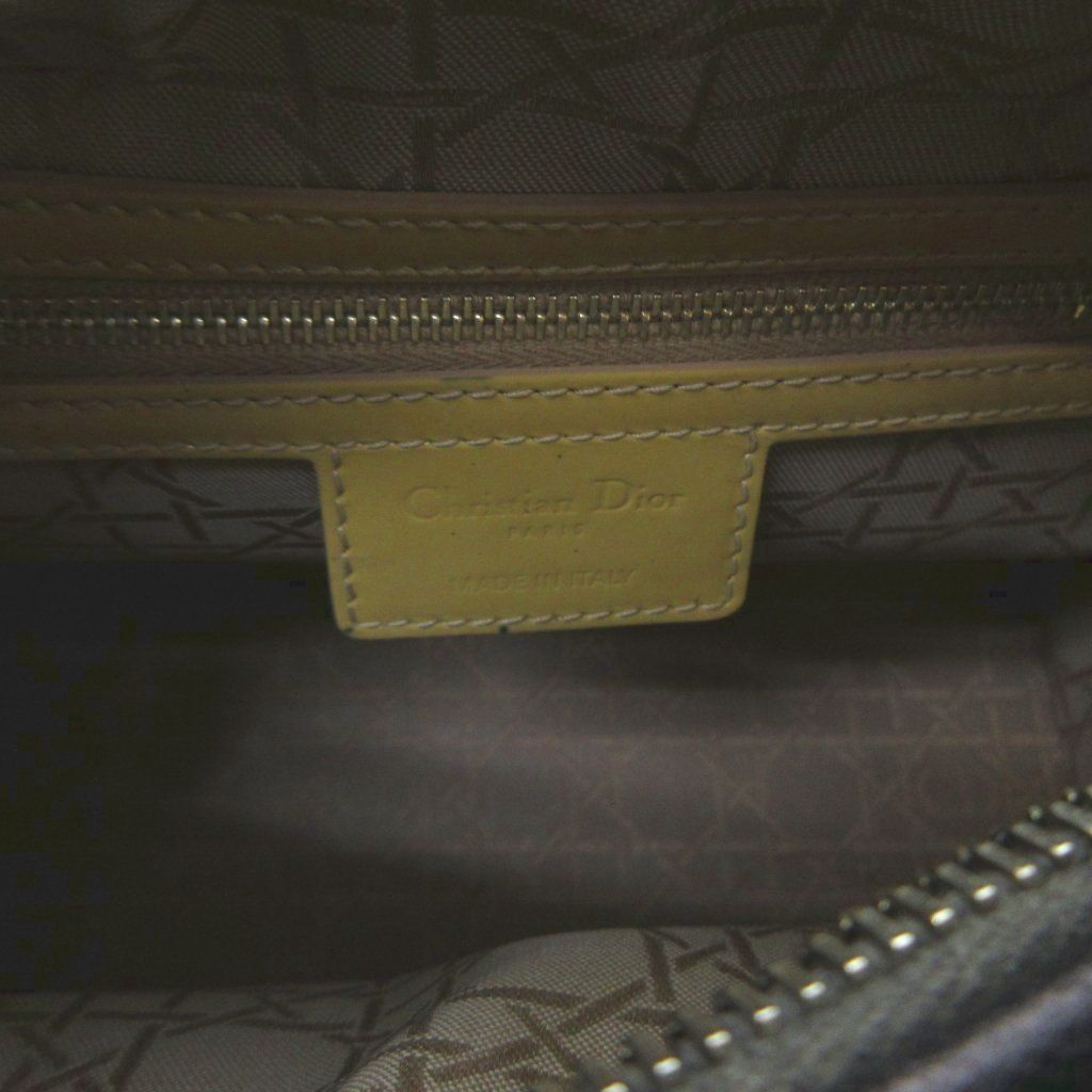 Dior Handbag Lady Cannage Charm Patent Black — view 6