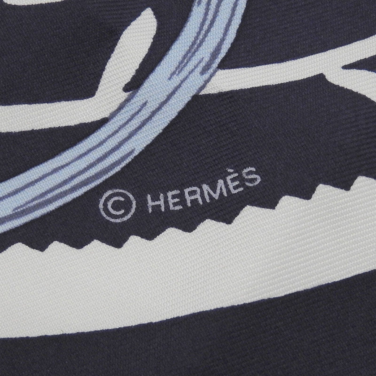 Hermes Etriers Carre 90 Silk 100% Scarf Navy Blue Red — view 8