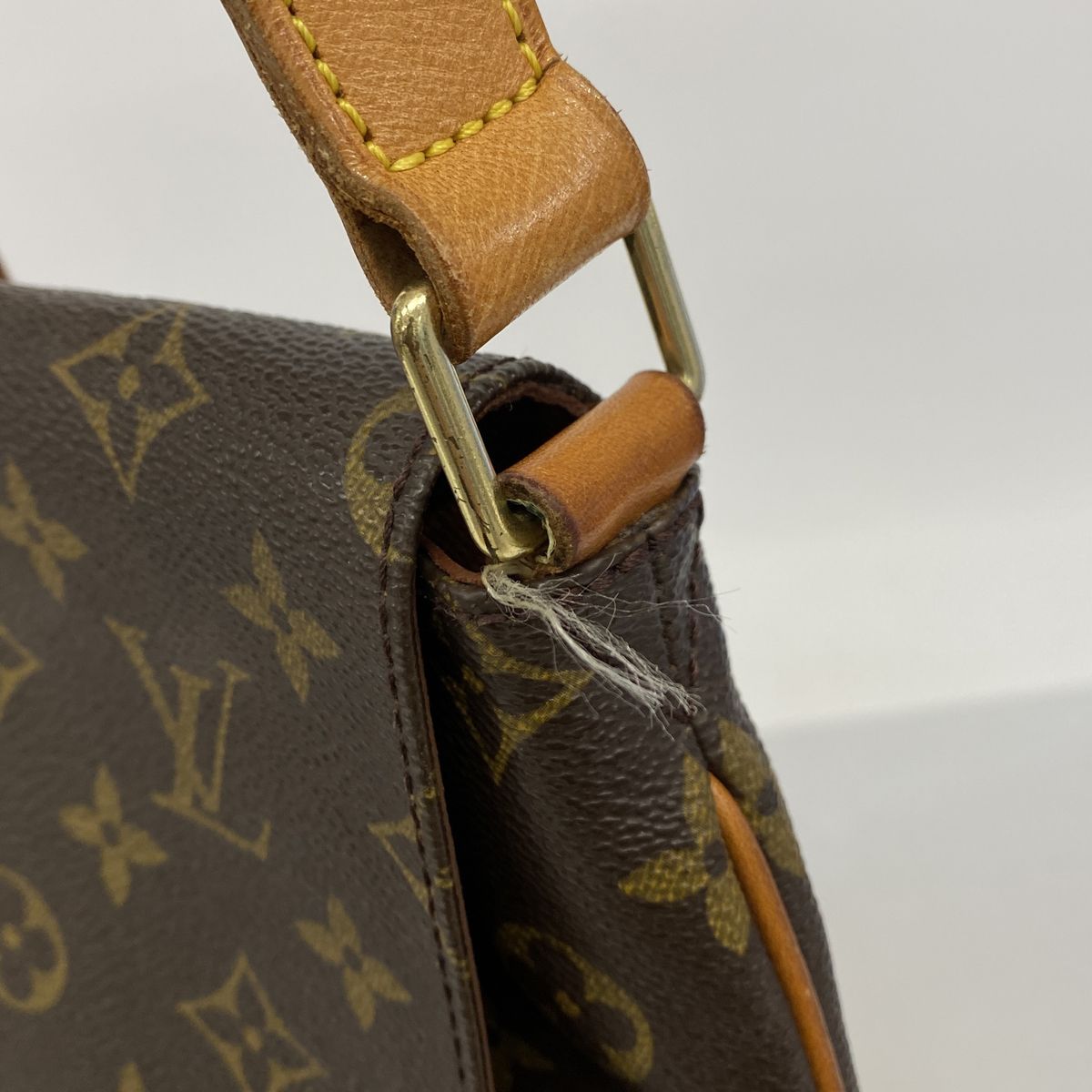 Louis Vuitton Shoulder Bag Monogram Musette Brown — view 8