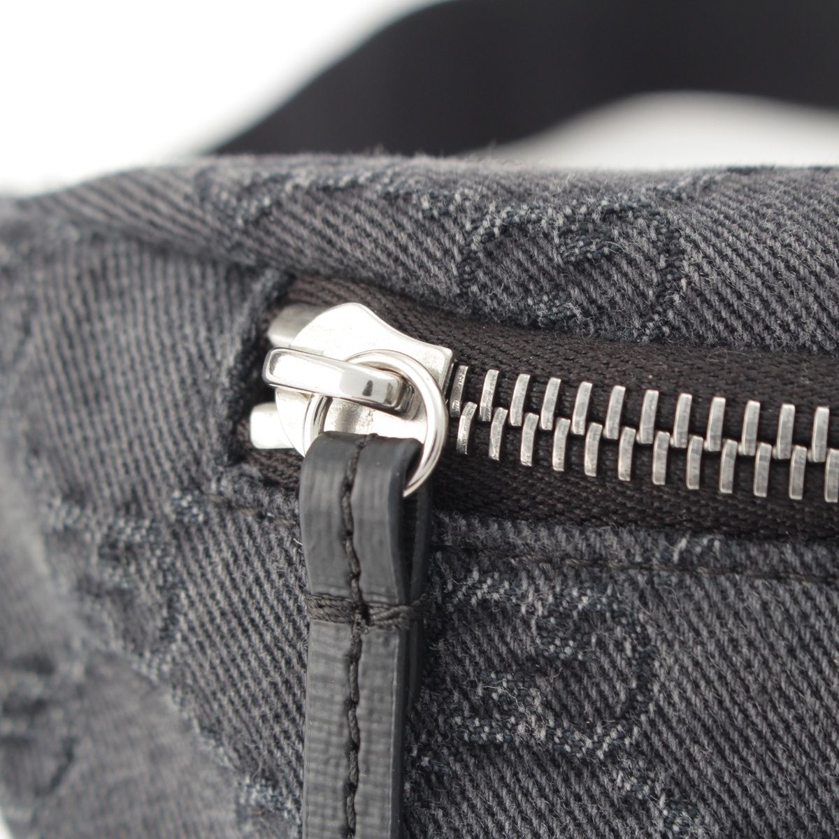 Gucci GG Denim Waist Bag Gray — view 8