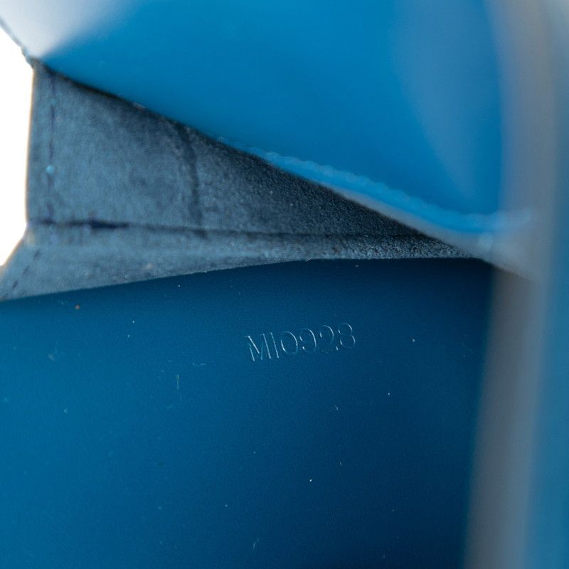 Louis Vuitton Epi Pont Neuf Handbag Toledo Blue Leather — view 6