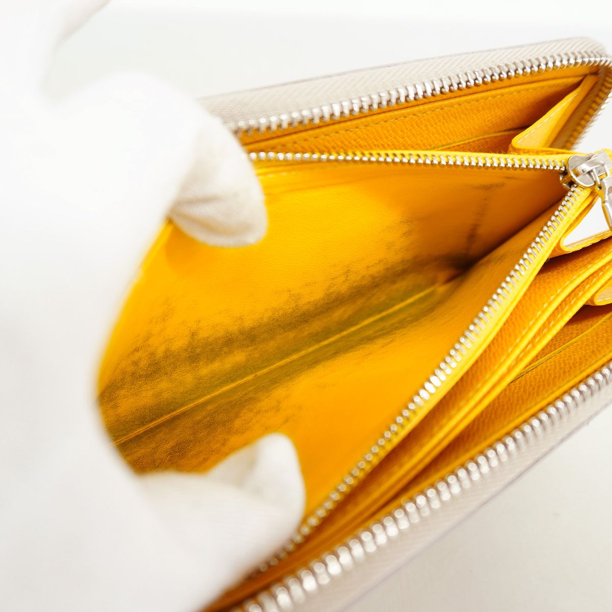 Louis Vuitton Wallet Epi Zippy Gray — view 8