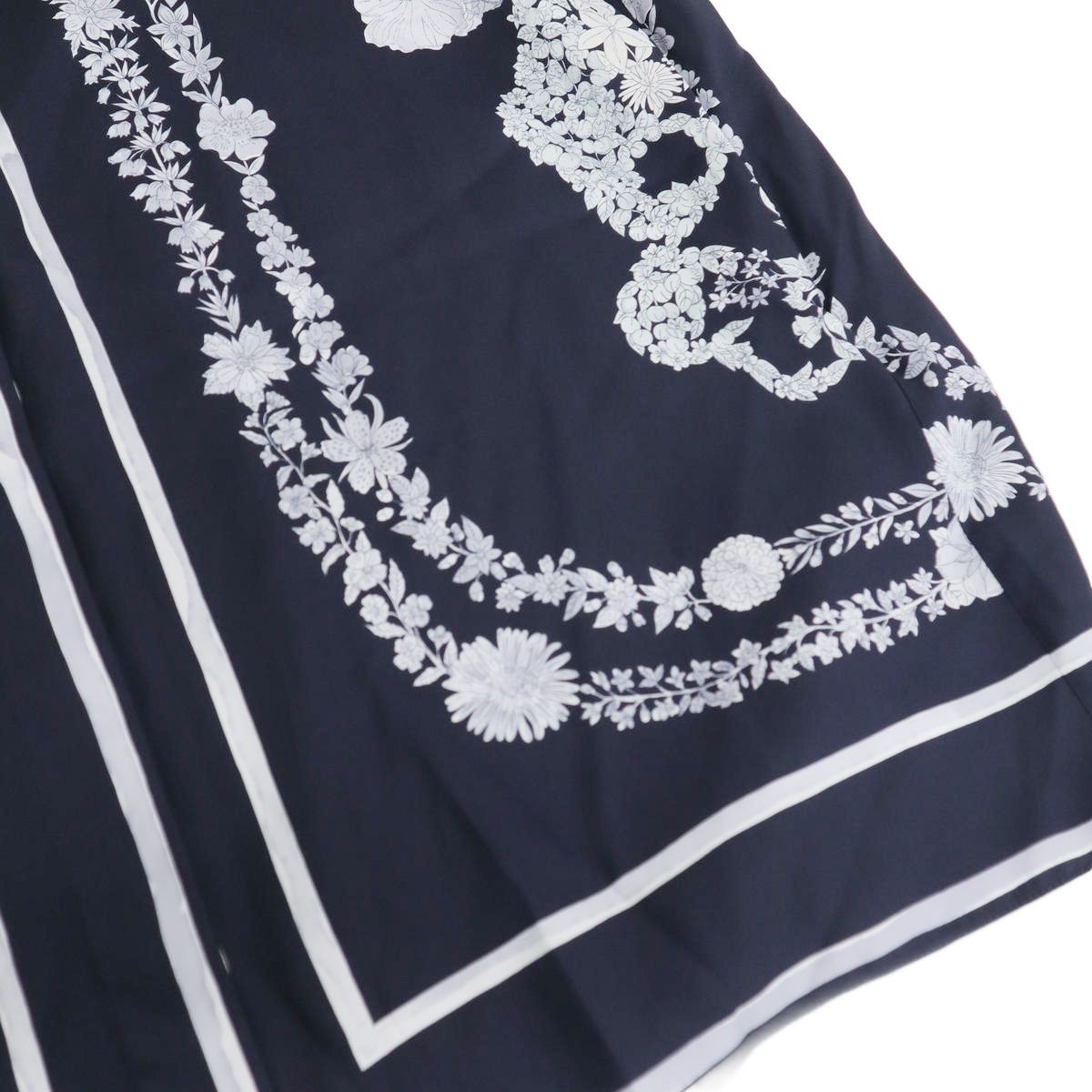 Hermes Brides de Gala Gara Silk Blouse Shirt Navy 36 — view 6