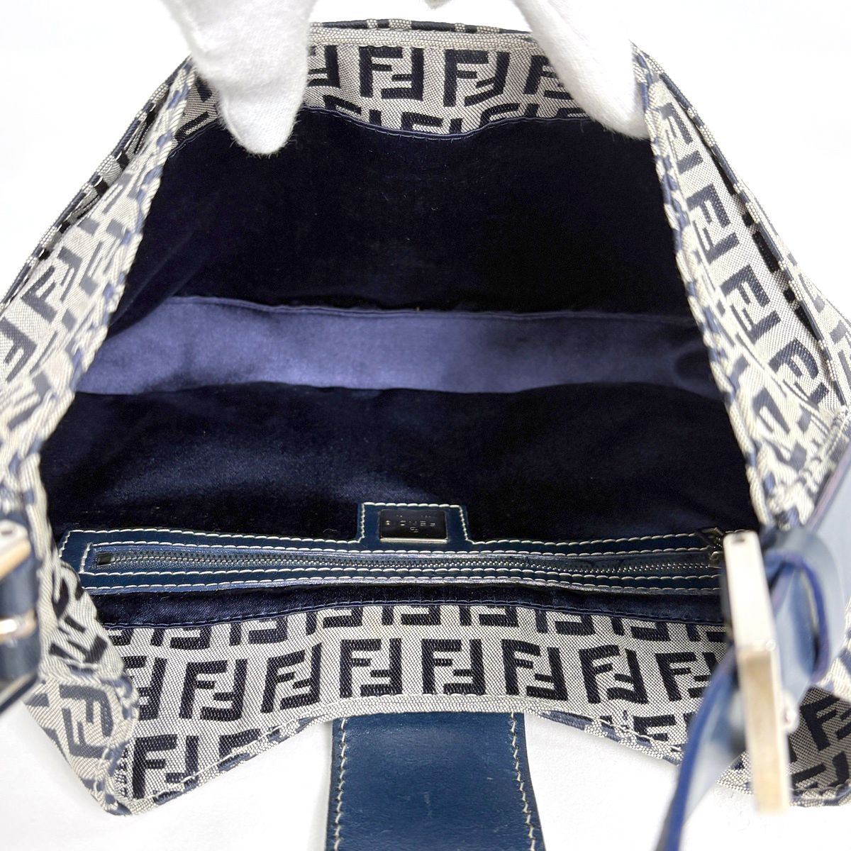 Fendi Shoulder Bag Zucchino Pattern Canvas Navy — view 8