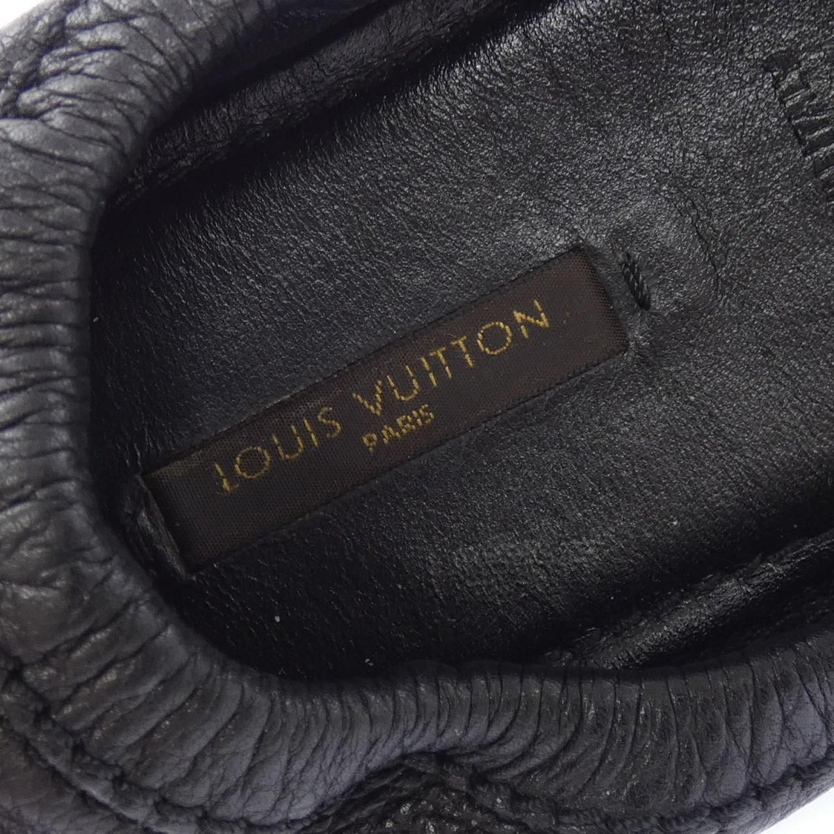 Louis Vuitton Sneakers Black — view 6