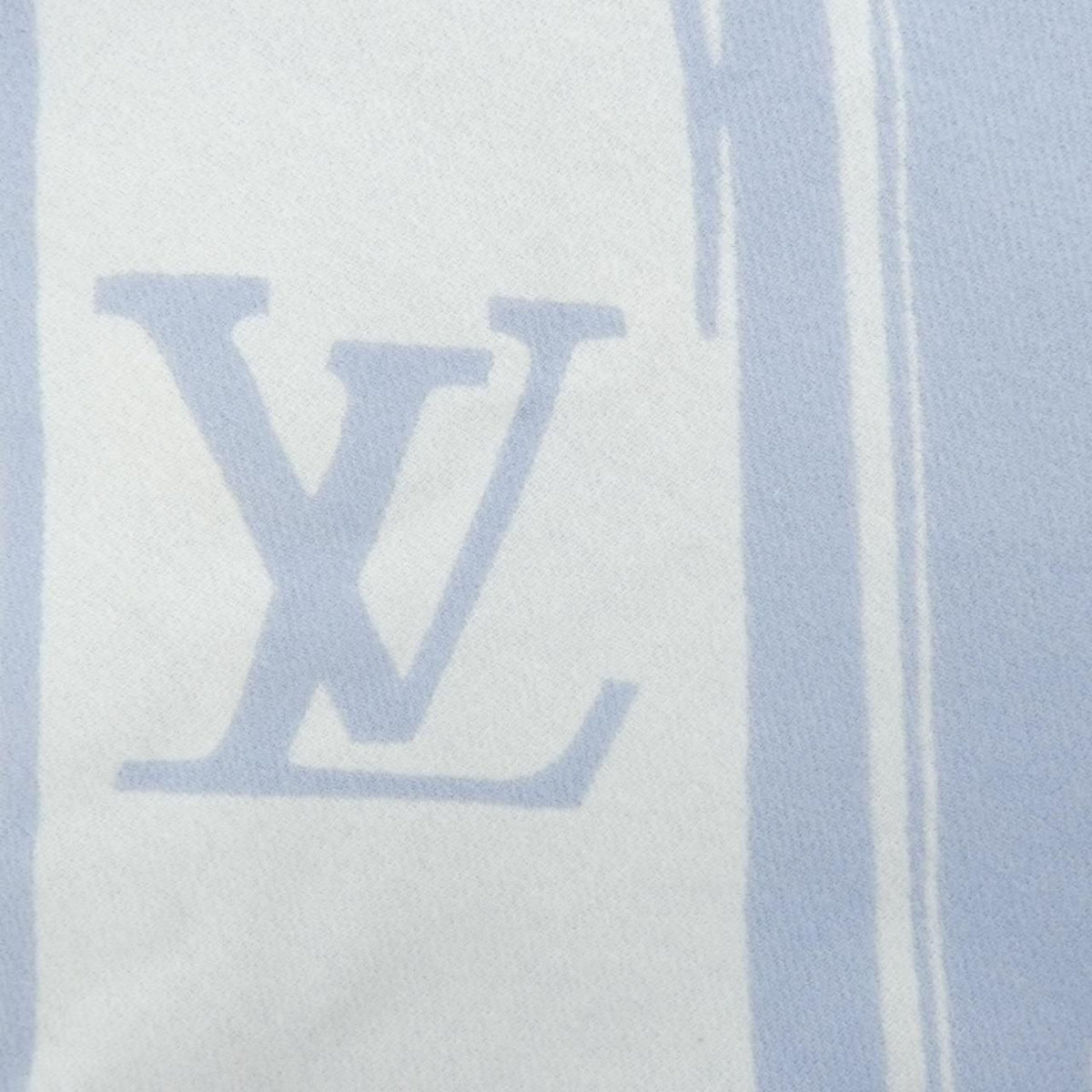 Louis Vuitton Lock & Keys Scarf — view 4