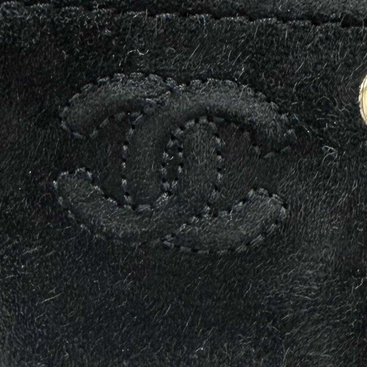 Chanel CC Logo Embroidery Shearling Boots Ankle Black — view 8