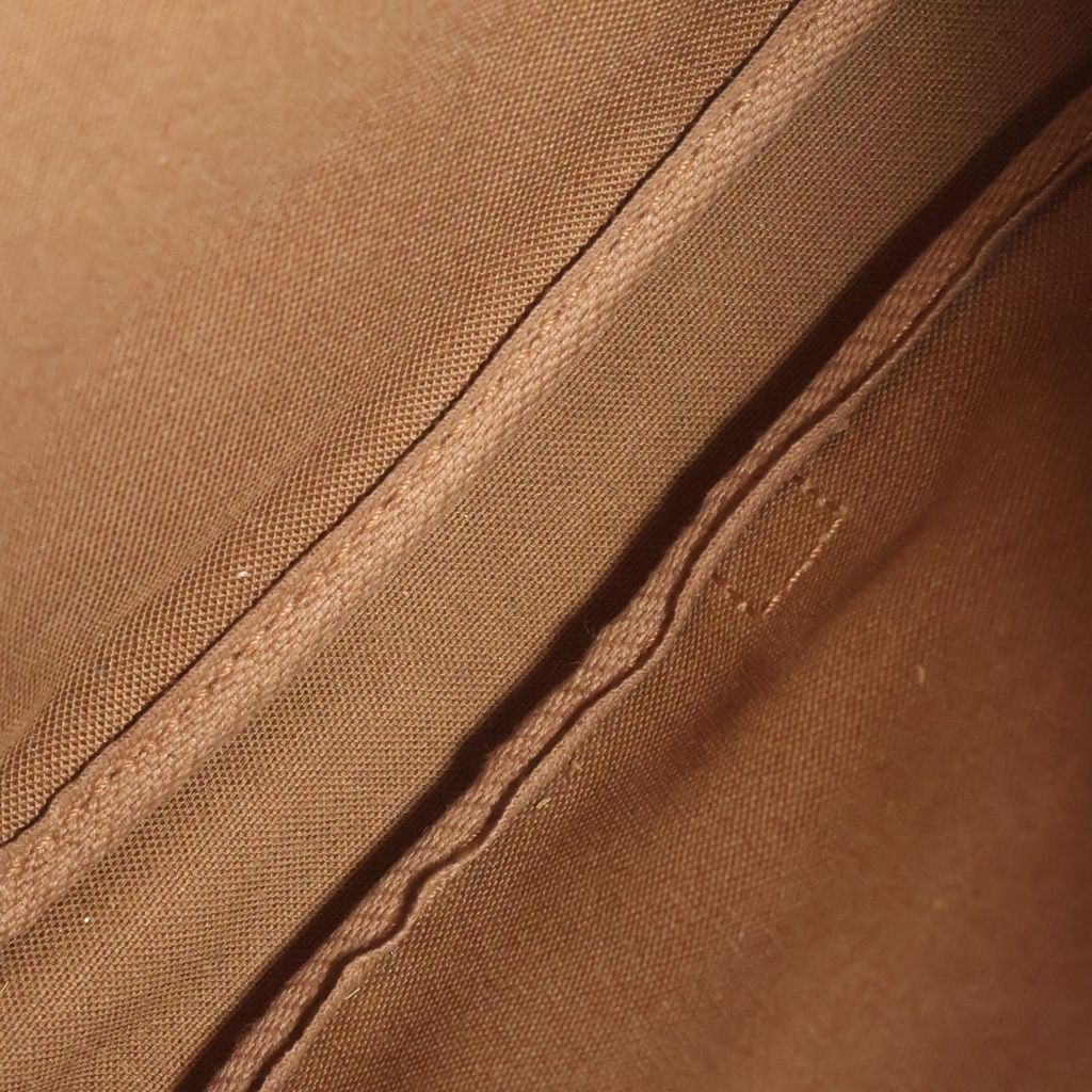 Louis Vuitton Monogram Saumur 30 Shoulder Bag Brown Leather Gold — view 8