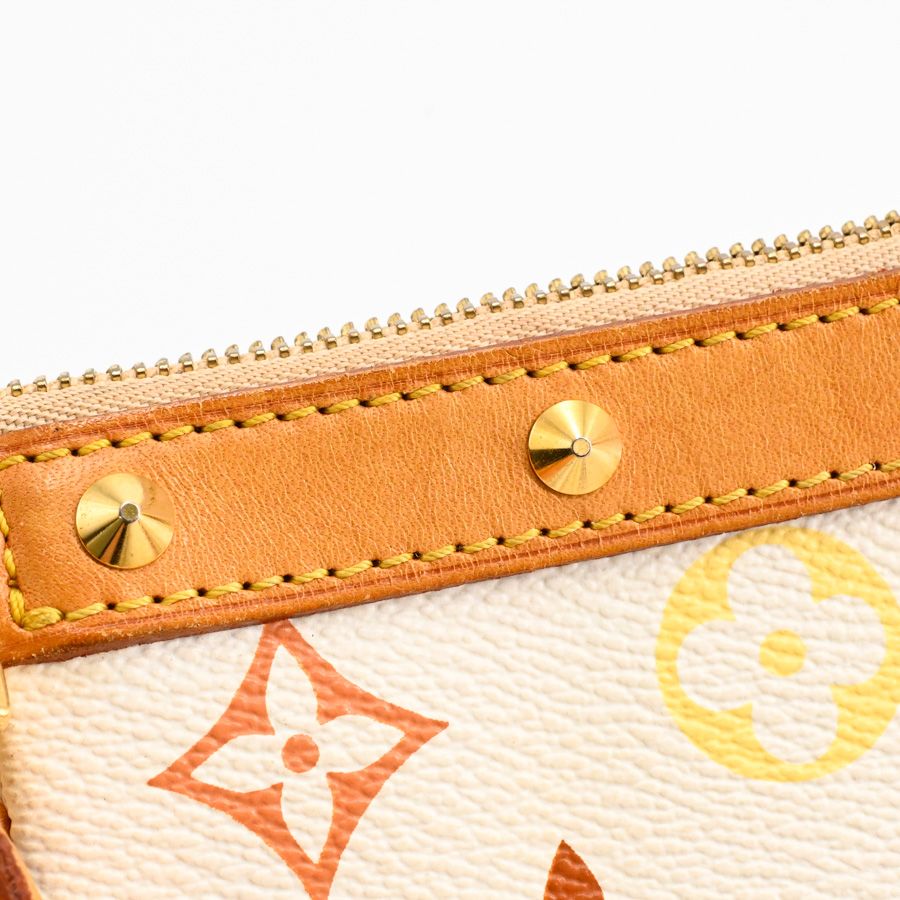 Louis Vuitton Shoulder Bag Pochette Accessoires — view 8