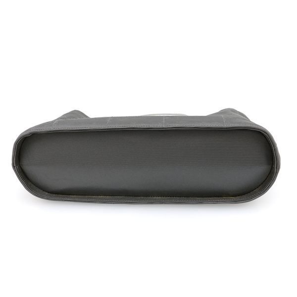 Chanel Choco Bar Clutch — view 8