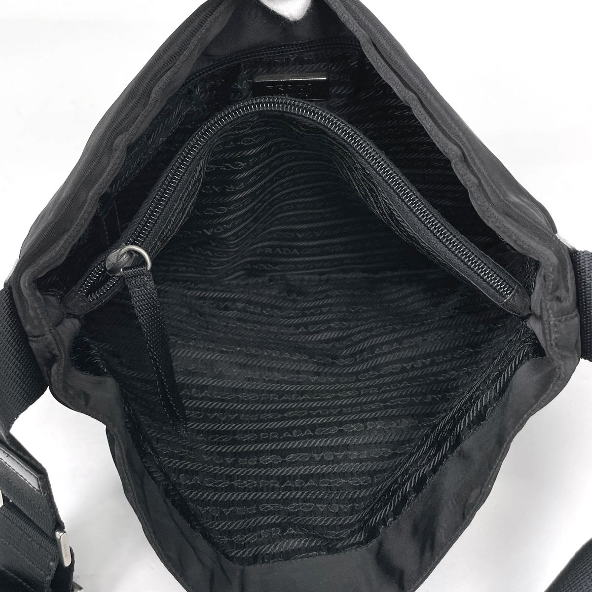 Prada Shoulder Bag Nylon Nero — view 6