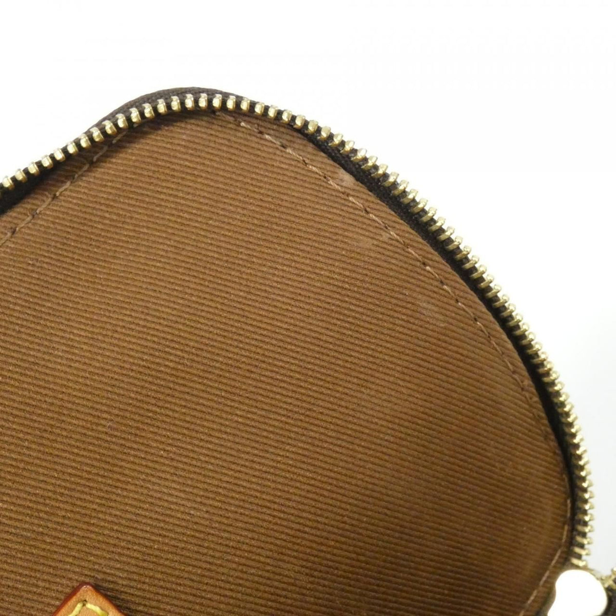 Louis Vuitton Monogram Cube de Rangement PM Pouch — view 8