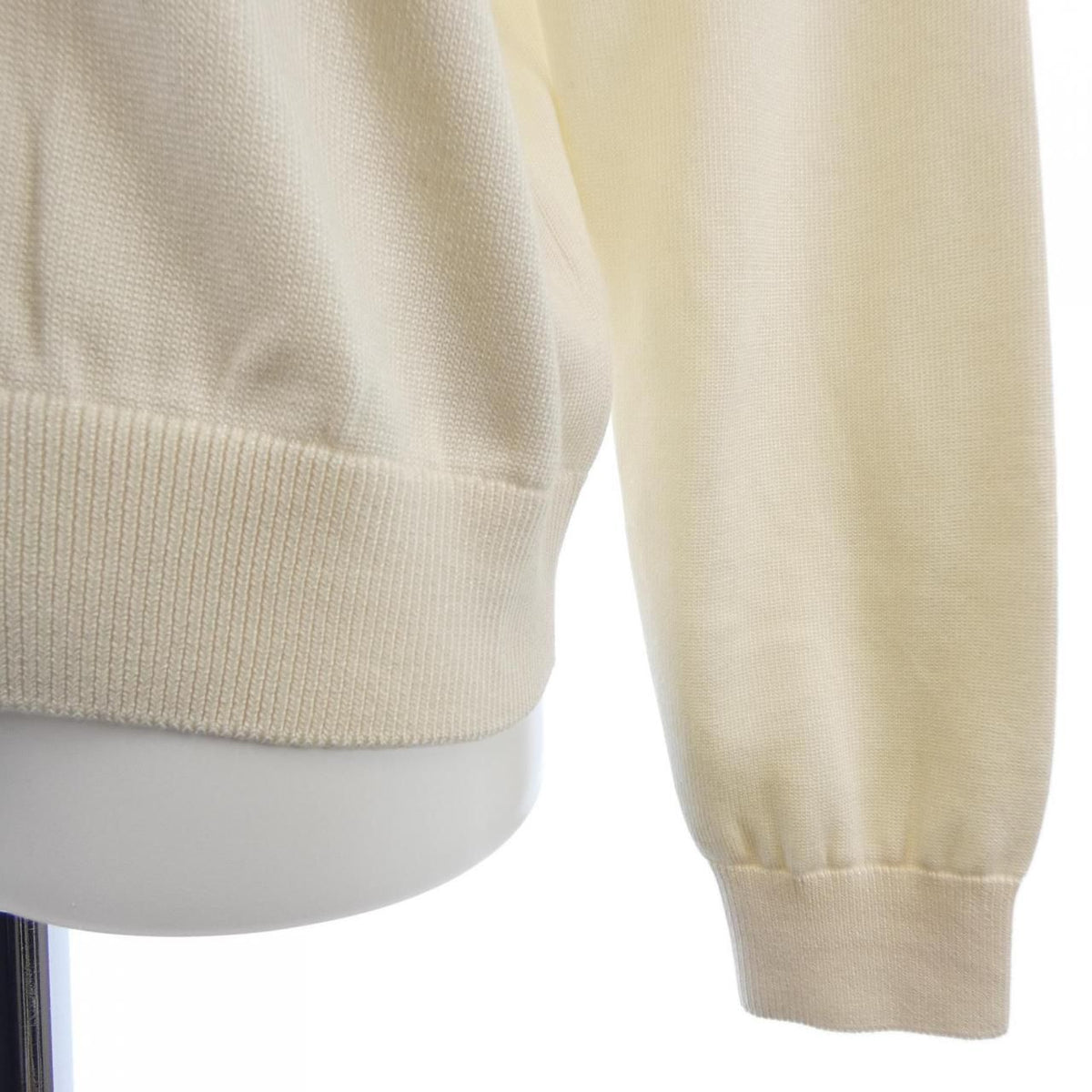 Hermes Cardigan Beige — view 7