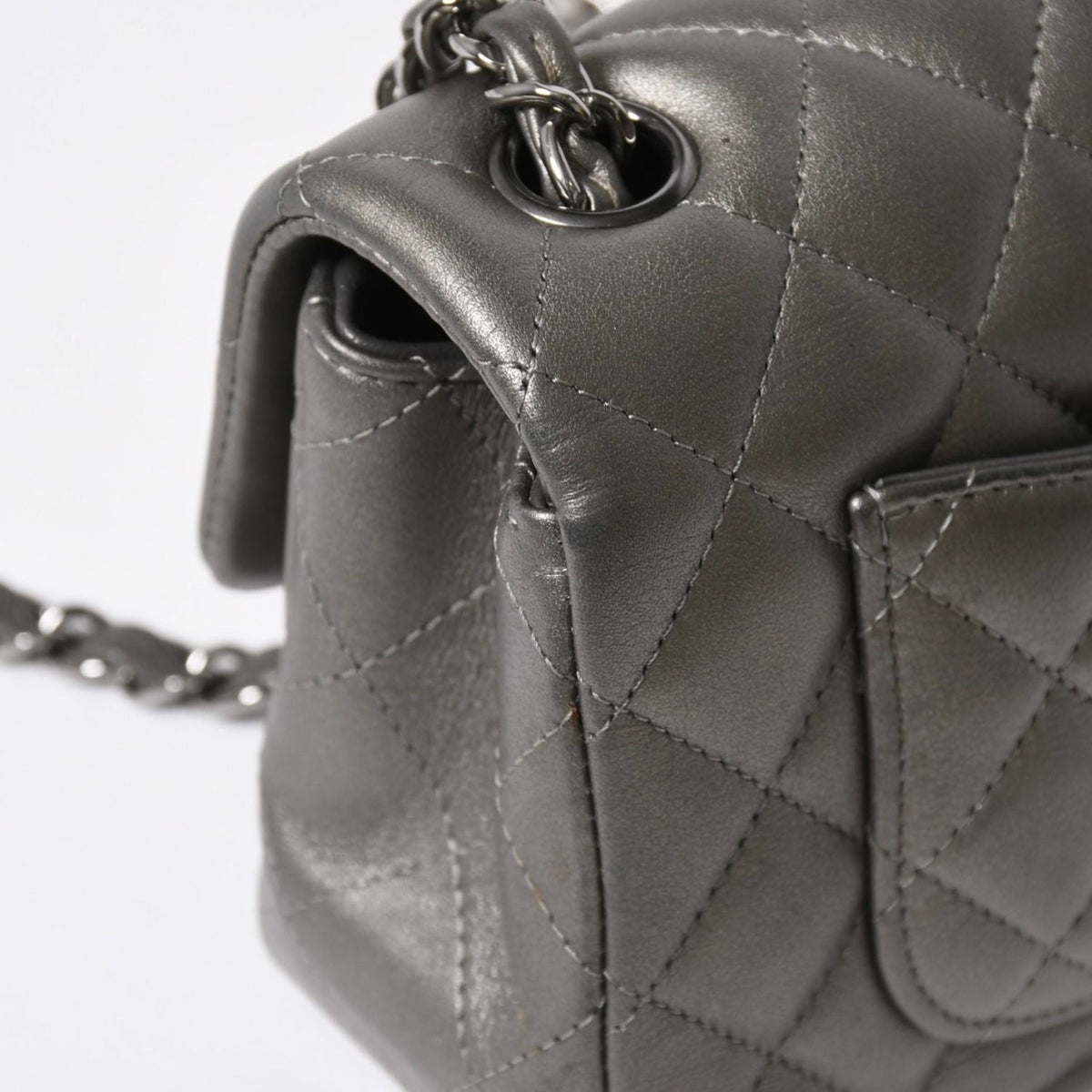Chanel Quilted 20 S Flap S Chain Shoulder Bag CC Logo Lambskin Silver — view 8