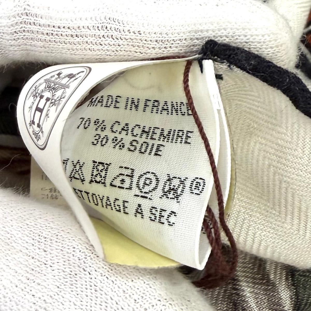 Hermes Carre Geant 140 Palfrowa Cashmere Silk Blend SC Blanc Loden Gray Large — view 8