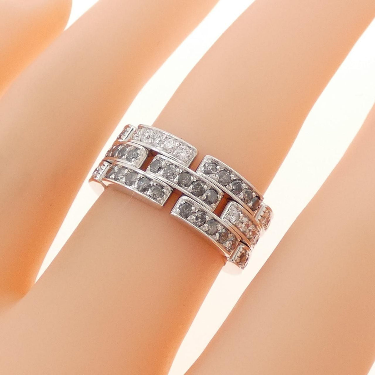 Cartier Maillon Panthere Ring — view 4