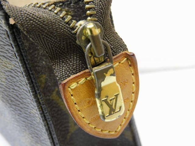 Louis Vuitton 3 Poche Toilette 15 Pouch Monogram with Inner Peeling 8 — view 6