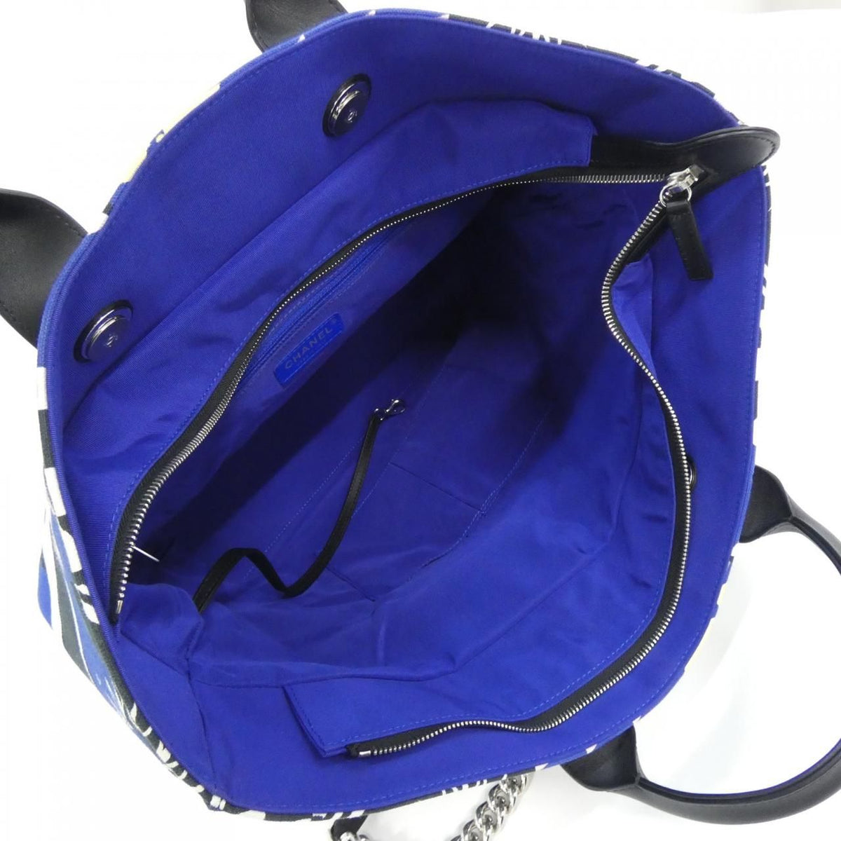 Chanel Bag Handbag Blue — view 7