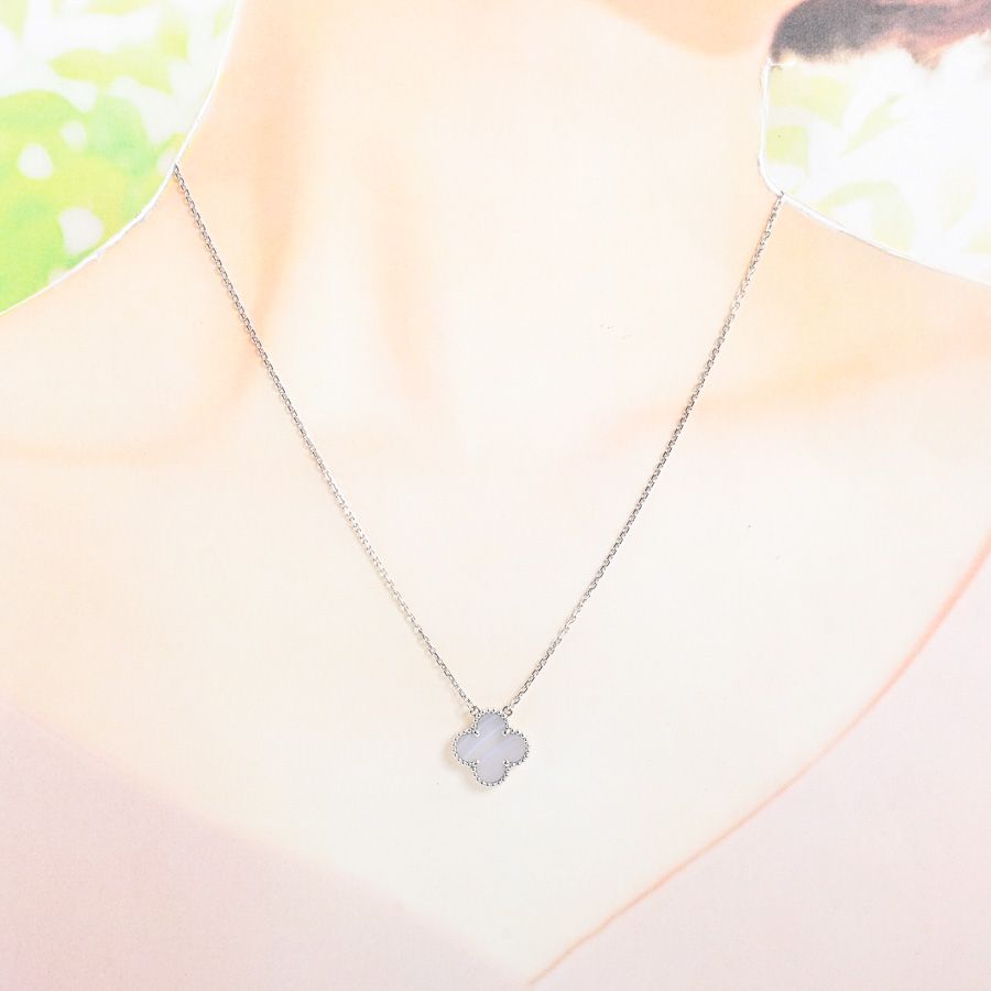 Van Cleef & Arpels Necklace Vintage Alhambra — view 6