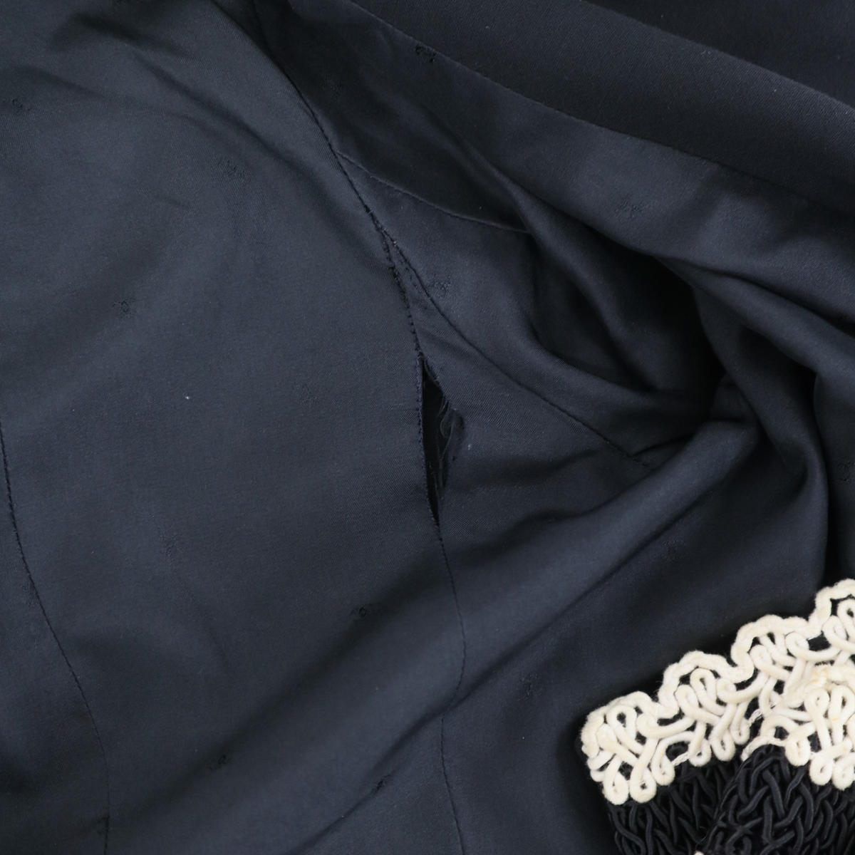 Chanel Vintage Embroidery Trim Jacket Black 42 — view 8
