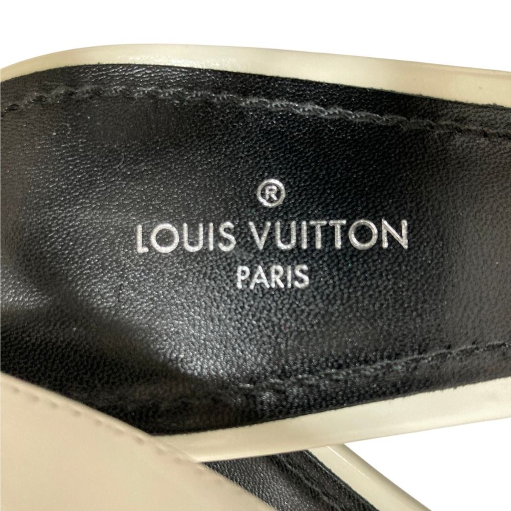 Louis Vuitton Leather Ankle Strap Pointed Toe Pumps White Spring Summer Fall — view 8