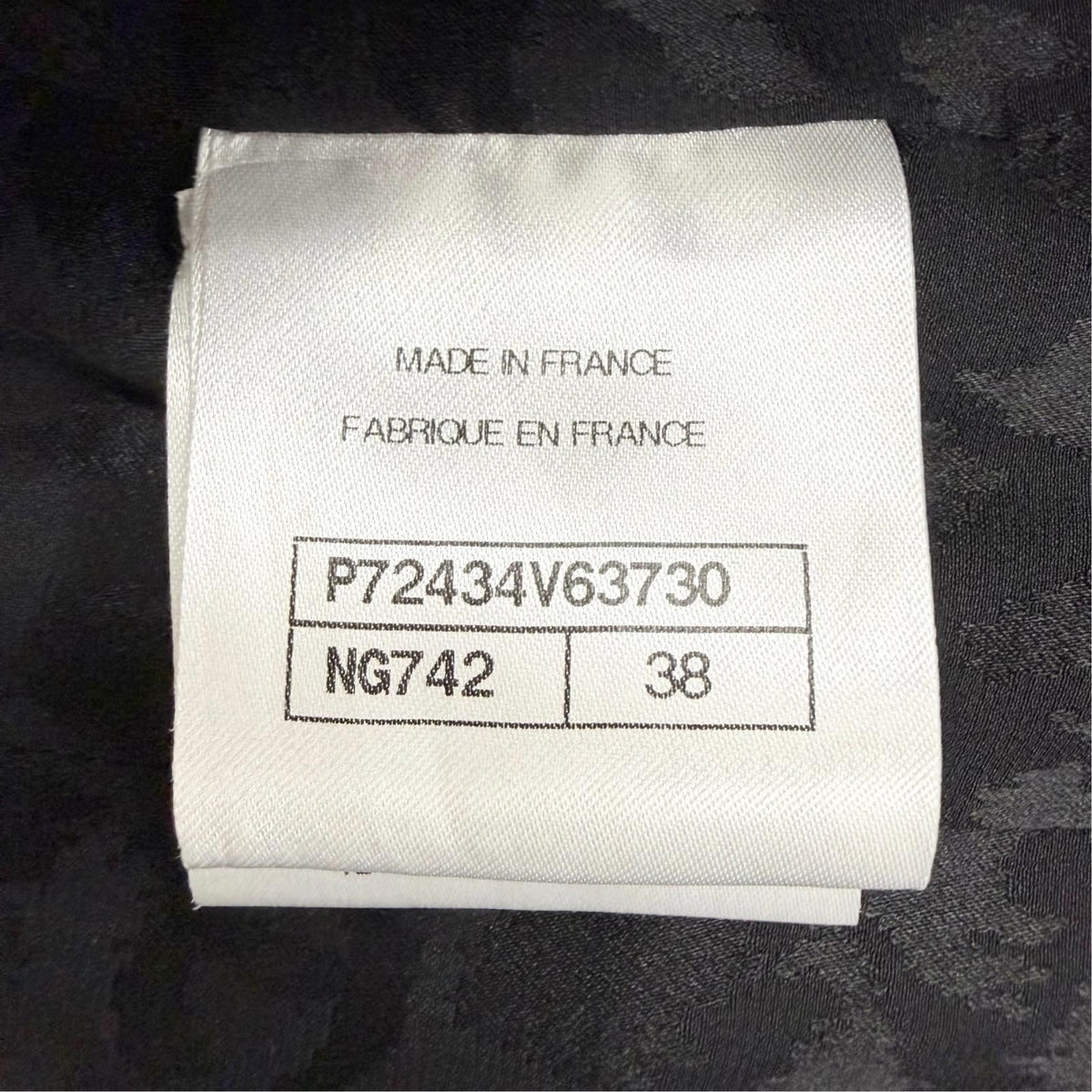 Chanel Constantly Reviewing Coco Buttons Camellia All Over Print Long Double — view 8