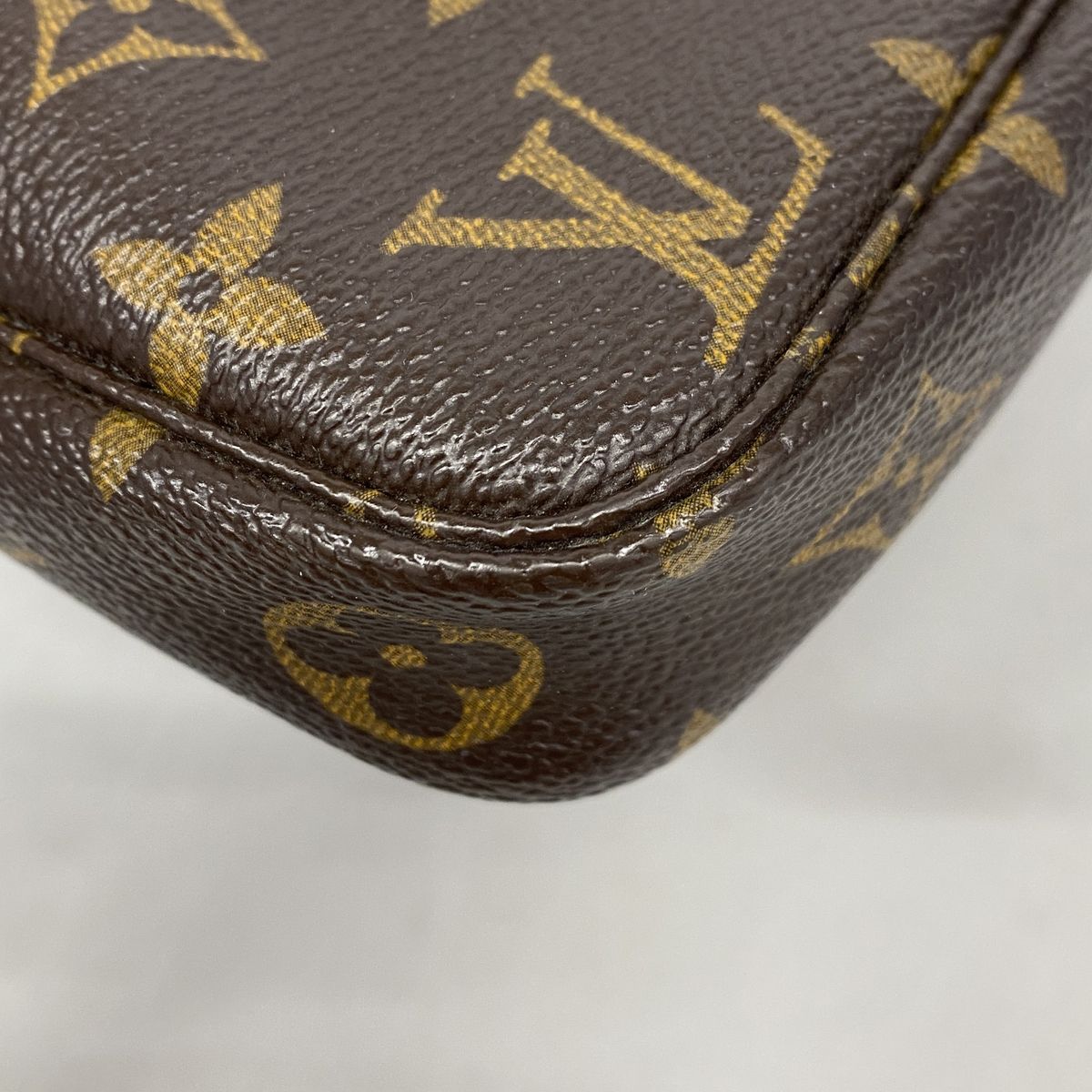Louis Vuitton Pouch Monogram Pochette Accessoires Brown — view 8